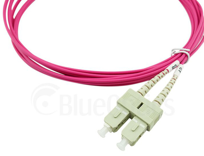 CBO BlueOptics LWL Patchkabel SC / SC MM OM4 magenta 7,5m