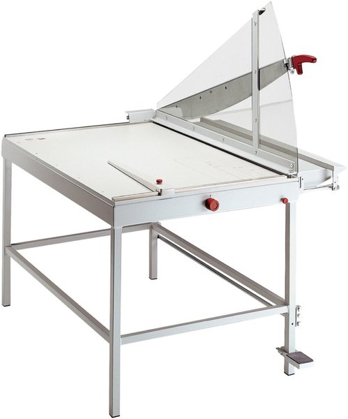 Hebelschneidemaschine 1110 Schnittleistung:20Blatt Schnittlänge:110cm