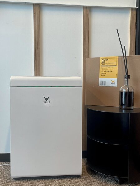 V Plus Luftreiniger, Filterung 7-fach Luftreiniger mit LED-Display