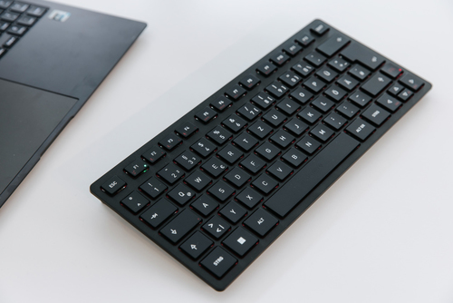 CHERRY KW 9200 MINI Tastatur kabellos schwarz