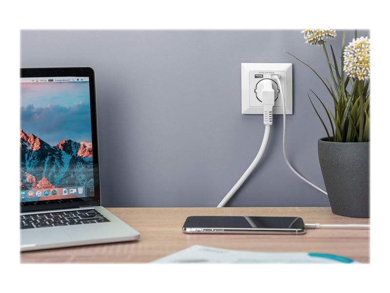 Image DIGITUS Steckdose (250V 50Hz) mit 2 USB-Ports (5V 2.1A) weiß