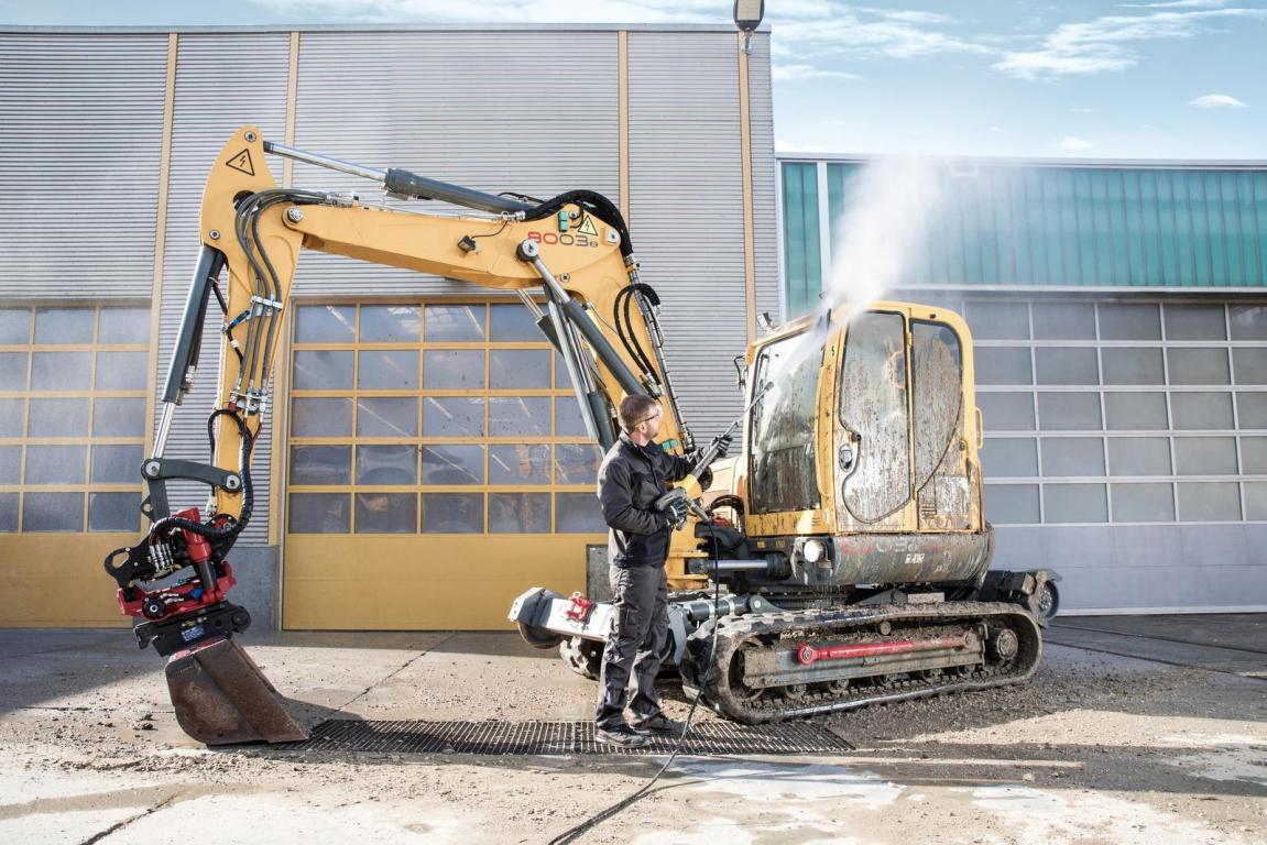 Image KÄRCHER HD 7/17 M Plus Hochdruckreiniger Senkrecht Elektro 700 l/h Schwarz (1.1