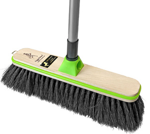 Image Peggy Perfect Besen mit Stiel "Greenline", aus Holz