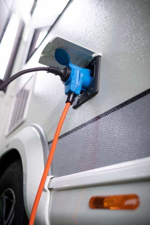 Image BRENNENSTUHL Camping/Maritim CEE Verlängerungskabel 1,5m