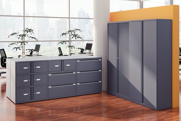 Image Teleskophängerahmen Essentials Flügeltürenschrank