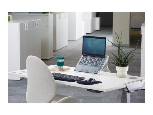 Image 032d1f27-e563-425a-8313-c4da5c2b2779.jpg Image