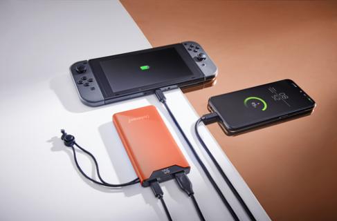 INTENSO Powerbank F10000, 20 W, PD und Qualcomm Quick Charge 3.0