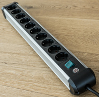 brennenstuhl Premium-Alu-Line 10-fach Steckdosenleiste mit Schalter 3,0 m schwarz