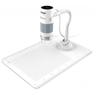 Image 35937319_7360115199.jpg Image