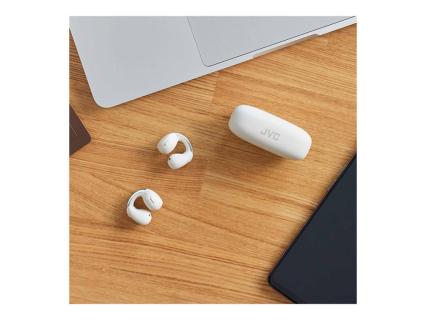 Image 40d5e9f7-fd27-4f4a-af53-c08dd8286487.jpg Image