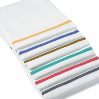 Wäschesack, selbstöffnend BWQ mit Knebel, Gewebe 100% Polyester | weiß mit Farbstreifen rot bis 12 kg, Dichtigkeit lt. UVV Wäscherei § 30 Abs.1