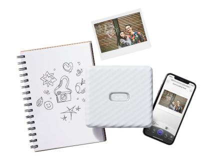 Image 77eaf0ae-47a1-492c-b98d-a3a03229ea7d.jpg Image