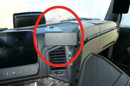 Image 78368571_8313886407.jpg Image