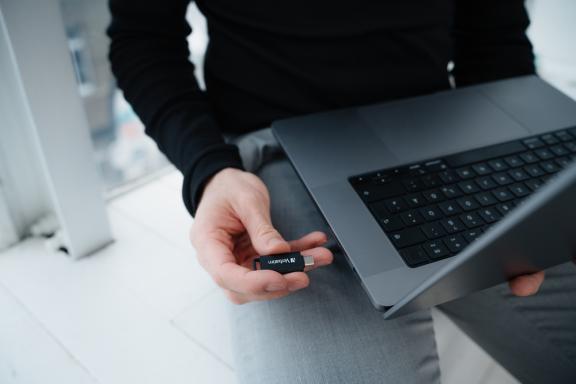 Image 797f9d49c6d0c25bd33b311a89d64c42.jpg Image