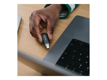 Image 83967aae-aeca-451a-a1a1-13821a7addf1.jpg Image