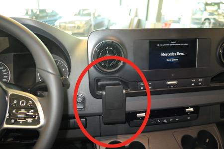 Image 85445094_3437347455.jpg Image