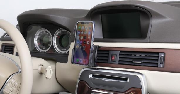 Image 87558331_9792609661.jpg Image