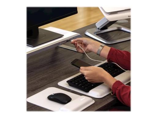 Image 8f568482-b9b7-491a-bd6a-dbe2da711a63.jpg Image