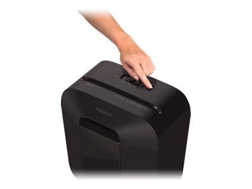 Image 9318b01d-935e-4f7d-8c00-4c175cb0ed89.jpg Image