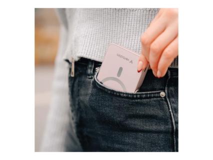 Image 952d6c3f-99d8-44d5-8515-61df1c91a66f.jpg Image