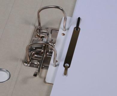 Heftstreifen kurz Kunstst. weiß mit Metalldeckleiste