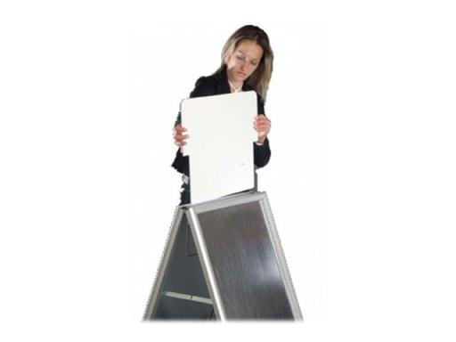 Image FRANKEN_Plakatstnder_Standard_DIN_A1_img1_3802639.jpg Image