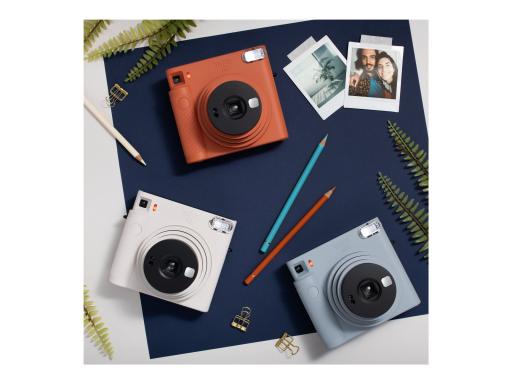 Image FUJIFILM_Instax_SQ1_Sofortbildkamera_Blau_img2_4111520.jpg Image