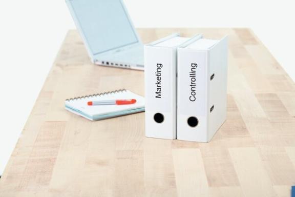 Image HER5121_B01.jpg Image