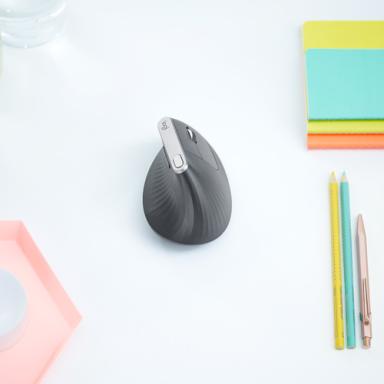 Image LOGITECH_MX_VERTICAL_ADV_ERGONOMIC_MOUSE_img4_3681994.jpg Image