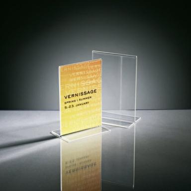 Image SIGEL_Tischaufsteller_Acryl_DIN_A6_gerade_img3_3802494.jpg Image