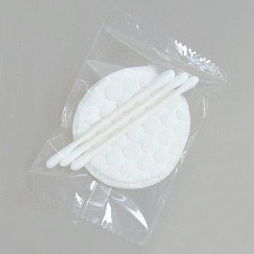 Sauvage Cosmetique Vanity-Set in Polybeutel (3 Wattestäbchen und 3 Wattepad) | 100 Sets Polybeutel 