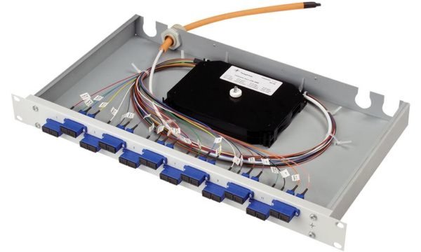 Image Telegrtner_19_LWL_Patch_Panel_Bas_is_eco_img4_4374398.jpg Image