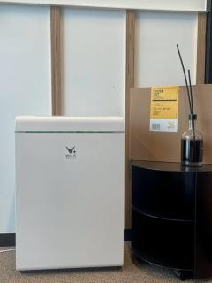 V Plus Luftreiniger, Filterung 7-fach Luftreiniger mit LED-Display