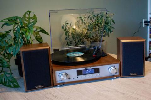 Image d02b4f8ba2ab1fe13cfa7e5abd8ca12a0875c8a9.jpg Image