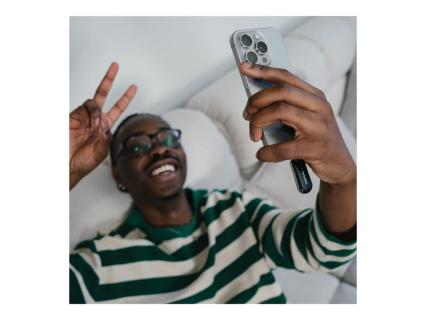 Image d98833bf-94bb-4161-bdf6-ef1db59cffee.jpg Image