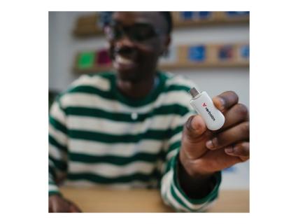 Image df310c2e-8126-41a9-8bb7-7e28ad4c197b.jpg Image