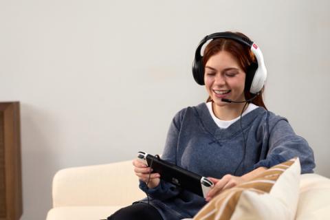 Image f681bb1e0e19413deda58b8a246d9ae519eb73c5.jpg Image