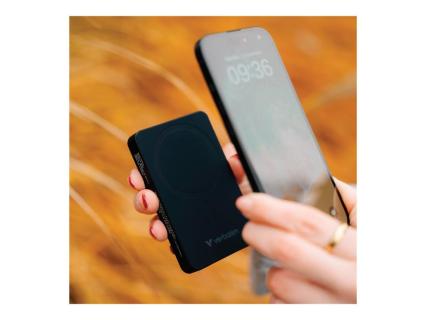 Image f90bc1a1-7a6b-49bb-a70e-c79f3c431b74.jpg Image