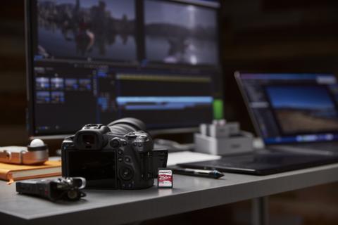 Image fb4119fde85fb624f0e42f42e3e0815b.jpg Image